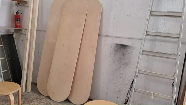 Шикарная консоль из реек