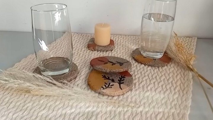 Практичное изделие из песка и клея ПВА