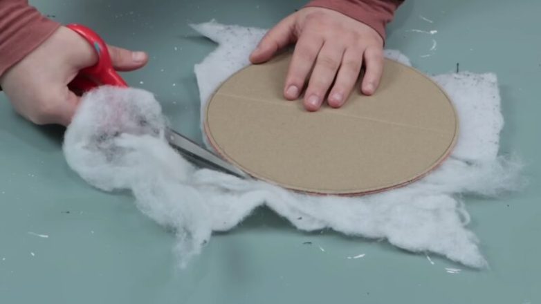 Стильная корзина из втулок