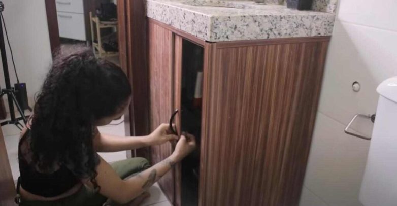 Делаем шкафчик для ванной своими руками