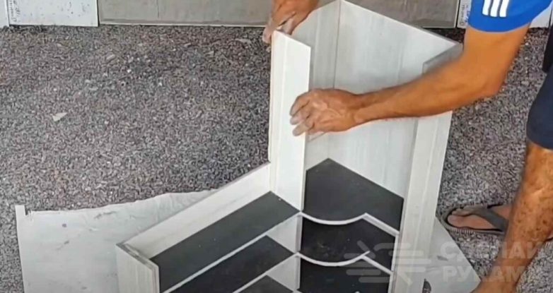 Кухонная полка из керамической плитки