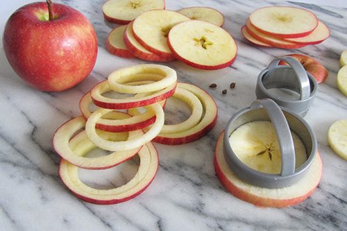 Сладкие и хрустящие яблочные колечки в кляре