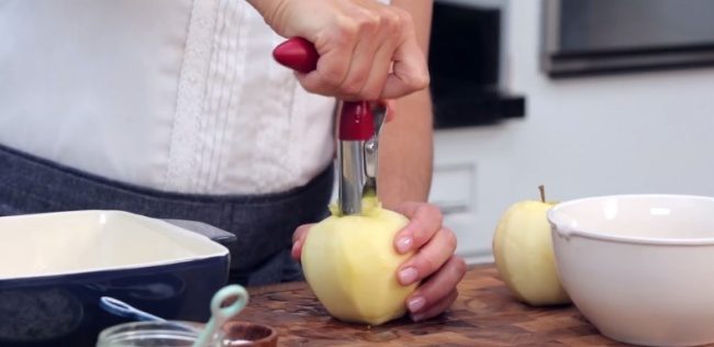 3 простых рецепта с яблоками