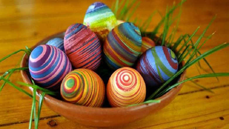 7 красивых способов окрасить яйца на Пасху