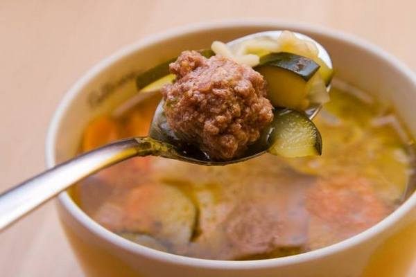 5 отличных рецептов согревающих мясных супов