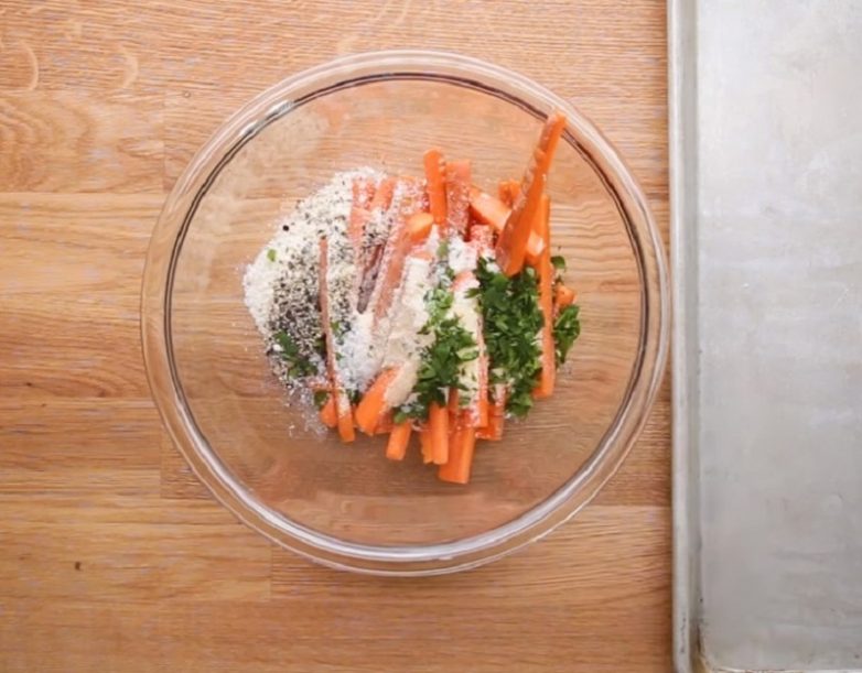 Закуска «Морковные палочки с сыром»