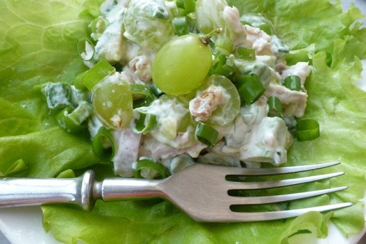 20 вкуснейших салатов с солеными огурцами