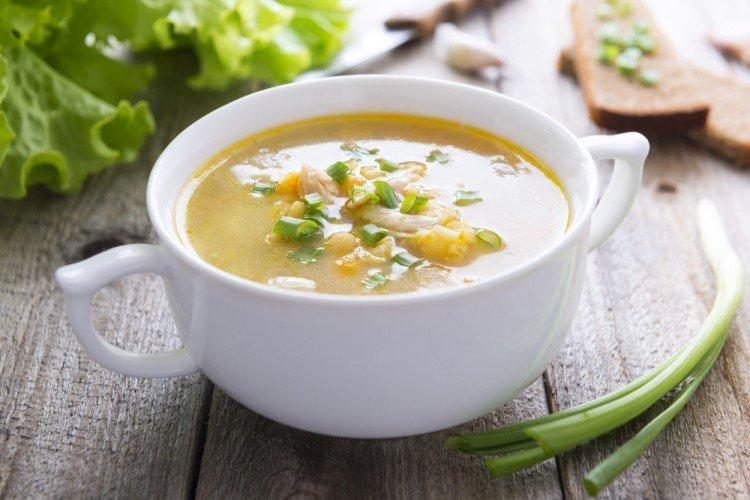 15 простых и вкусных способов приготовления горохового супа / Едальня