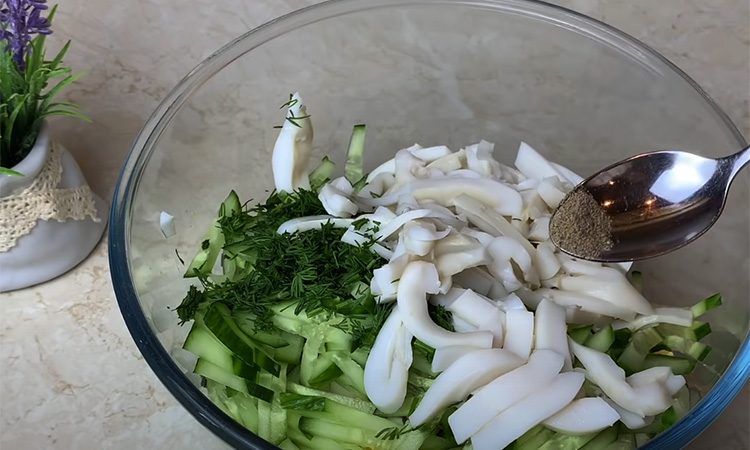 Потрясающий салат из банки горошка