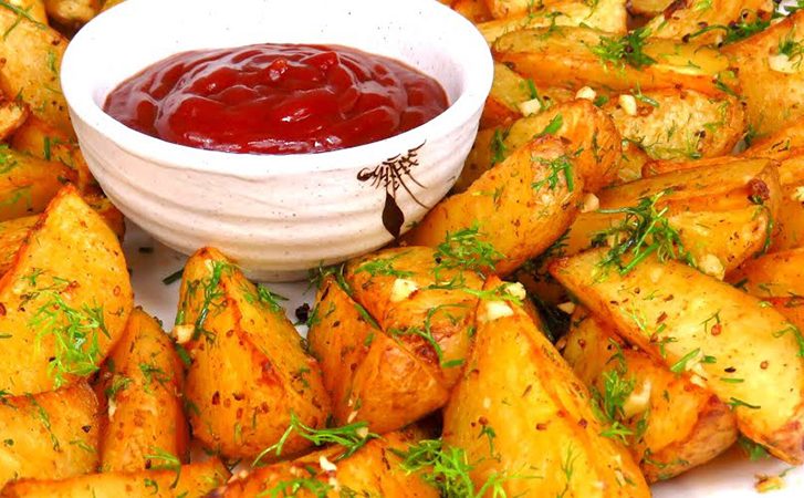 Простой рецепт хрустящей картошки по-селянски