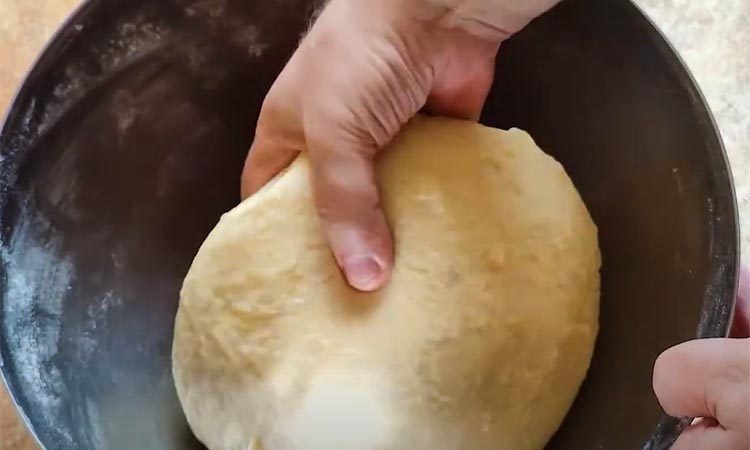 Обломовская кулебяка, за которой дворяне ехали в деревни. Настоящий рецепт XIX века