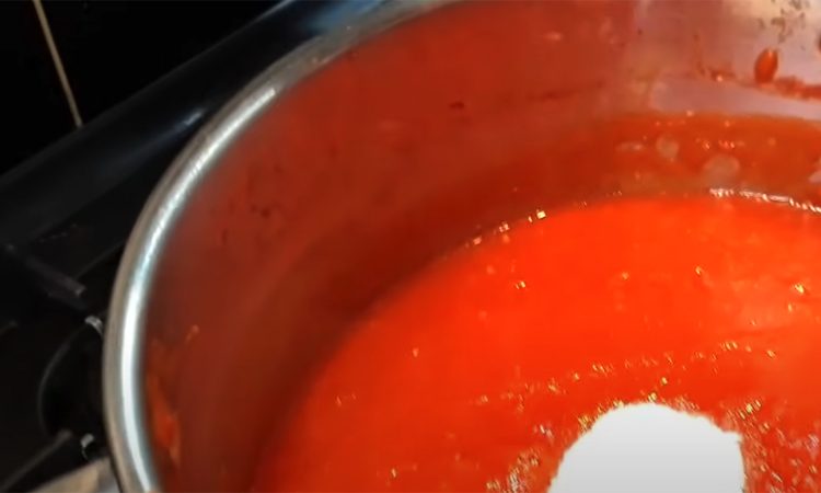 Рецепт без крахмала и долгой варки. Домашний кетчуп