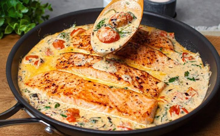 Универсальный рецепт томления в сливочном соусе. Вкуснее рыбы не приготовить