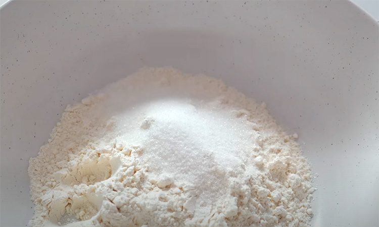 Дежурный рецепт пирога из фруктов на наждый день. Подходит к любой начинке
