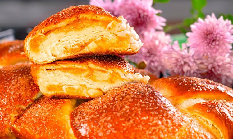Покорит с первого укуса. Осенняя косынка с начинкой яблок