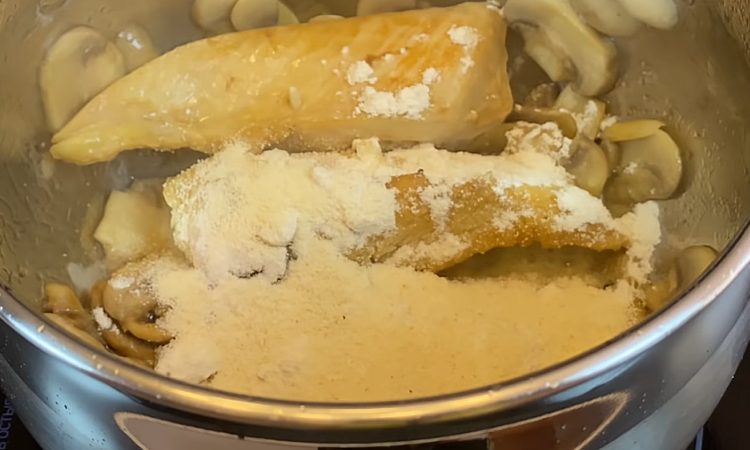 Одна ложка манки творит чудеса. Варим густой крем суп из грибов