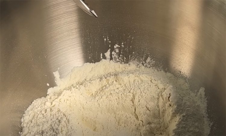 Не развариваются и вкус остается даже после заморозки. Идеальное тесто для вареников