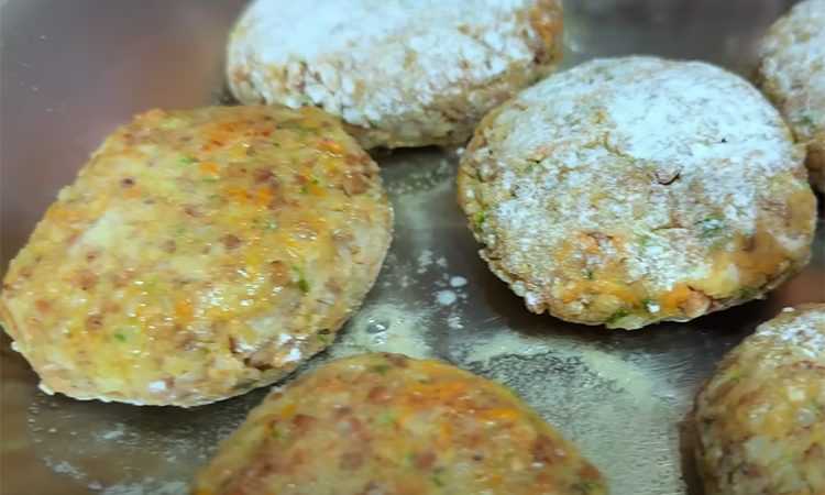 Блюдо, которое удивит даже тех, кто не любит гречку. Гречаники с фаршем и подливой