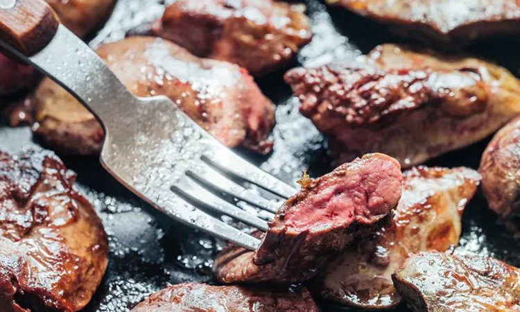 Текстура нежная почти как суфле. Паштет из печени, но без жарки