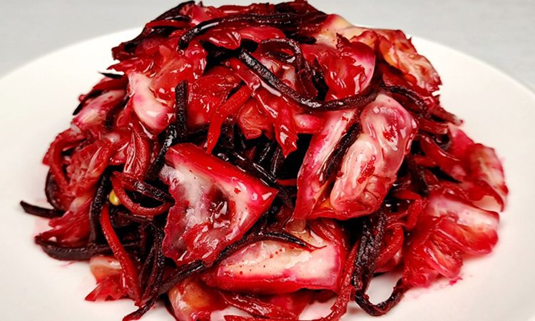 Рецепт держат лишь для своих. Базарный корейский салат из капусты и свеклы