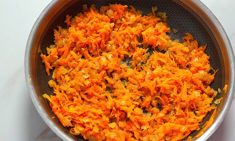 Самый удачный и вкусный рецепт на 2 начинки. Печеночный торт: такой вы точно еще не ели