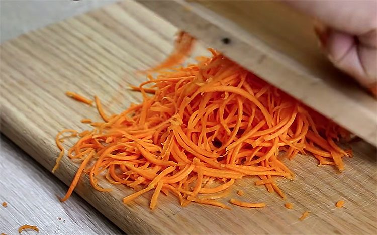 Самый простой рецепт квашеной капусты. Нужна только соль