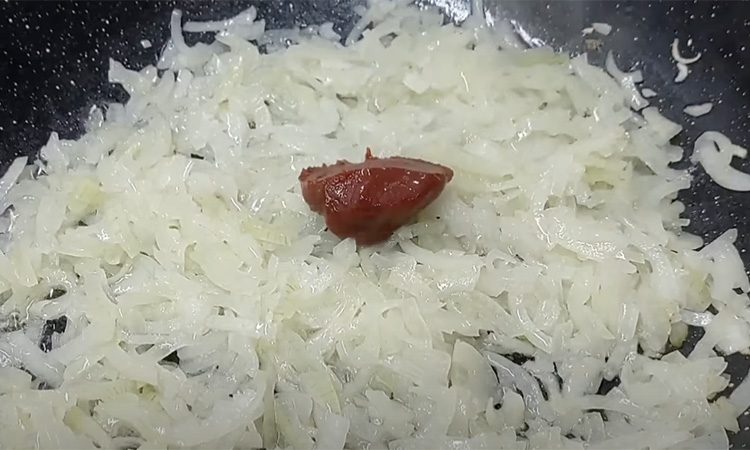 Легкое тесто, после них нет тяжести. Треугольники на кефире за 15 минут