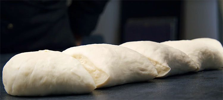 Лепешки, хычины и плацинды. Взяли лист теста и сделали 3 вида разной выпечки за минуты