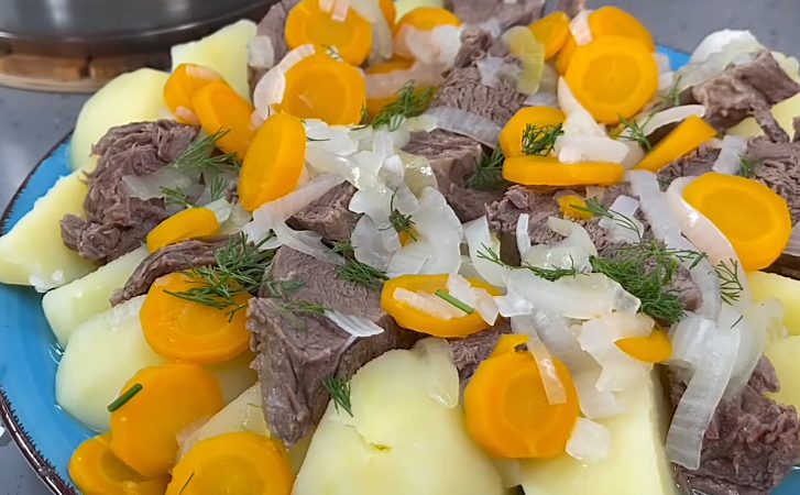 Можно есть губами, настолько мягкое. Мясо с картошкой по башкирскому рецепту