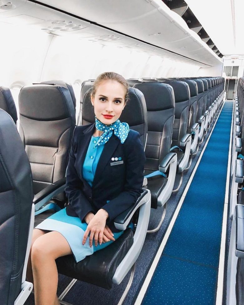 А вы знаете где в России работают самые красивые стюардессы?