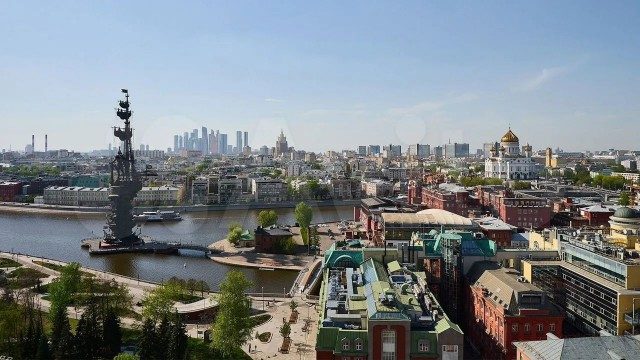 Кто хочет квартиру за 644.000.000 руб?