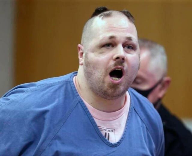 Когда твои брови живут своей собственной жизнью