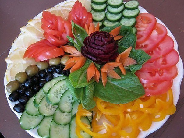 Прошу к столу: примеры красивого оформления овощных закусок