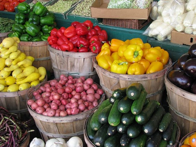 Как сохранить овощи и фрукты наисвежайшими: гениальные уловки!