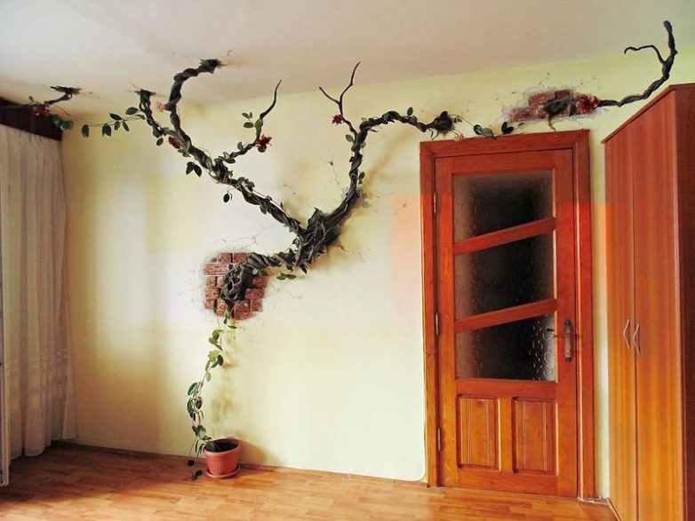 Чудеса дизайна: деревья и цветы, растущие прямо из стен