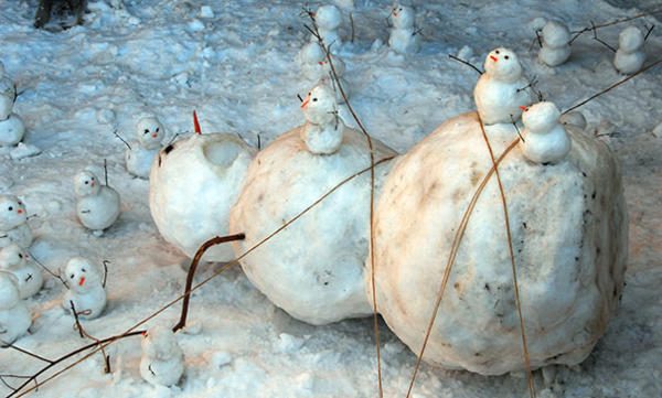 10 симпатичных снеговиков для повышения настроения