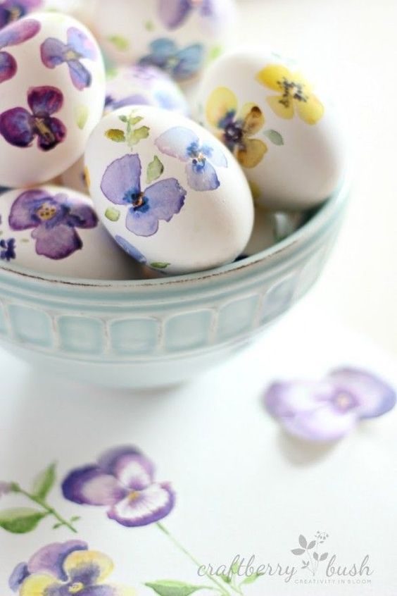 20 креативных идей покраски яиц к Пасхе