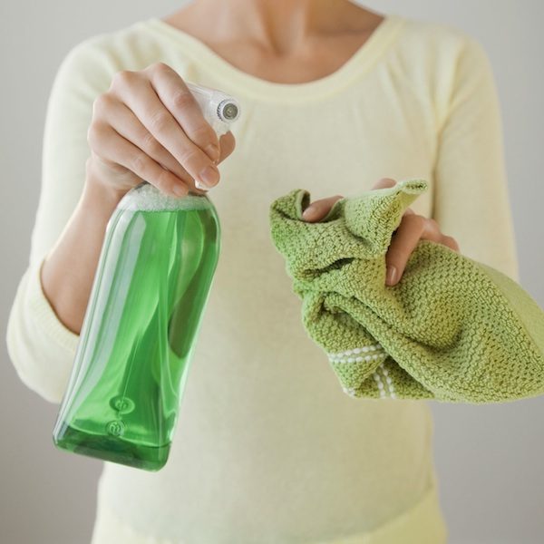 8 домашних чистящих средств, которые можно сделать самостоятельно