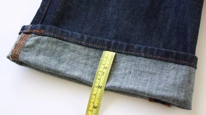 Укорачиваем джинсы с сохранением фирменной строчки