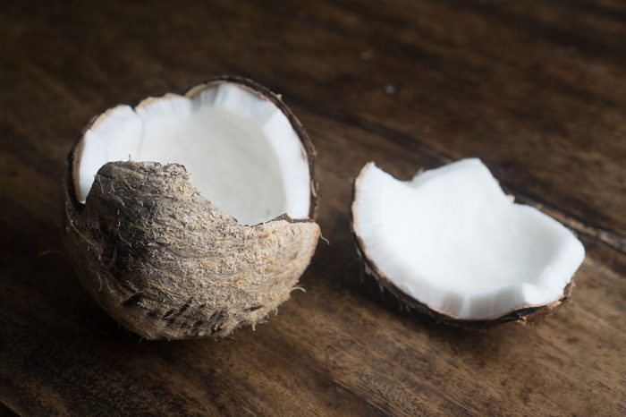 8 ярких идей из кокосовой скорлупы для интерьера дома