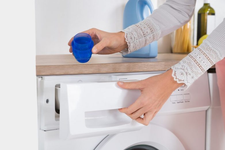 Как стирать маслом, чтобы кухонные полотенца стали чистыми