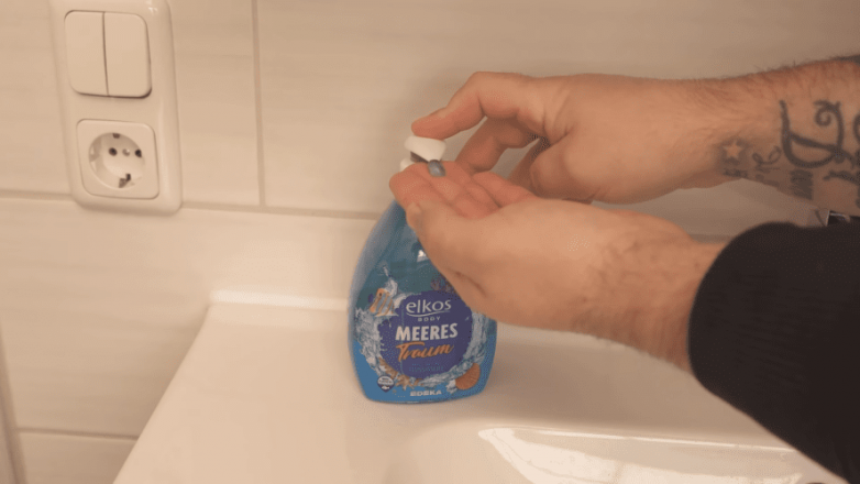 Как сократить расход жидкого мыла