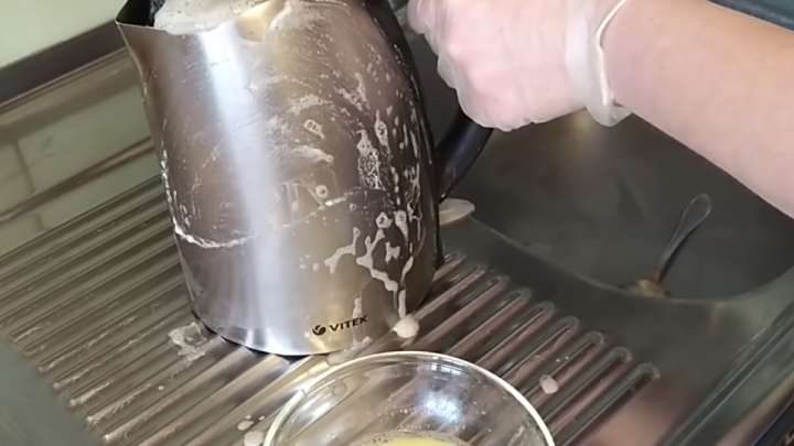 Как быстро очистить посуду из нержавеющей стали