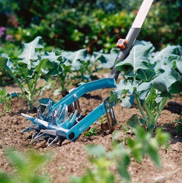 Как сэкономить время на сложных садовых работах