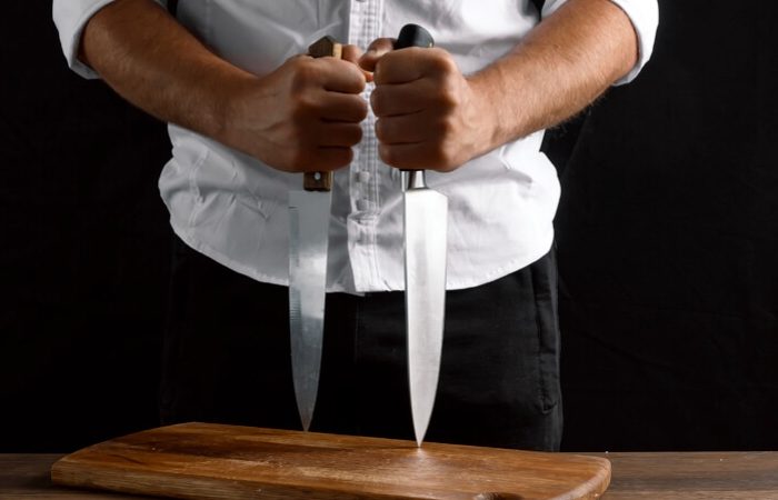 Почему нельзя есть с ножа