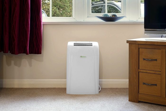 Как избавиться конденсата на окнах