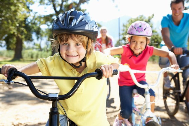 Как научить ребенка ездить на велосипеде за один день