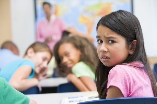 Что делать, если ребенка обзывают в школе?