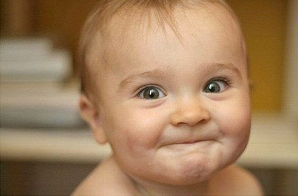 26 самых смешных выражений лиц малышей