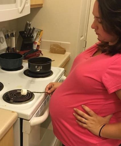 12 забавных фото про беременность